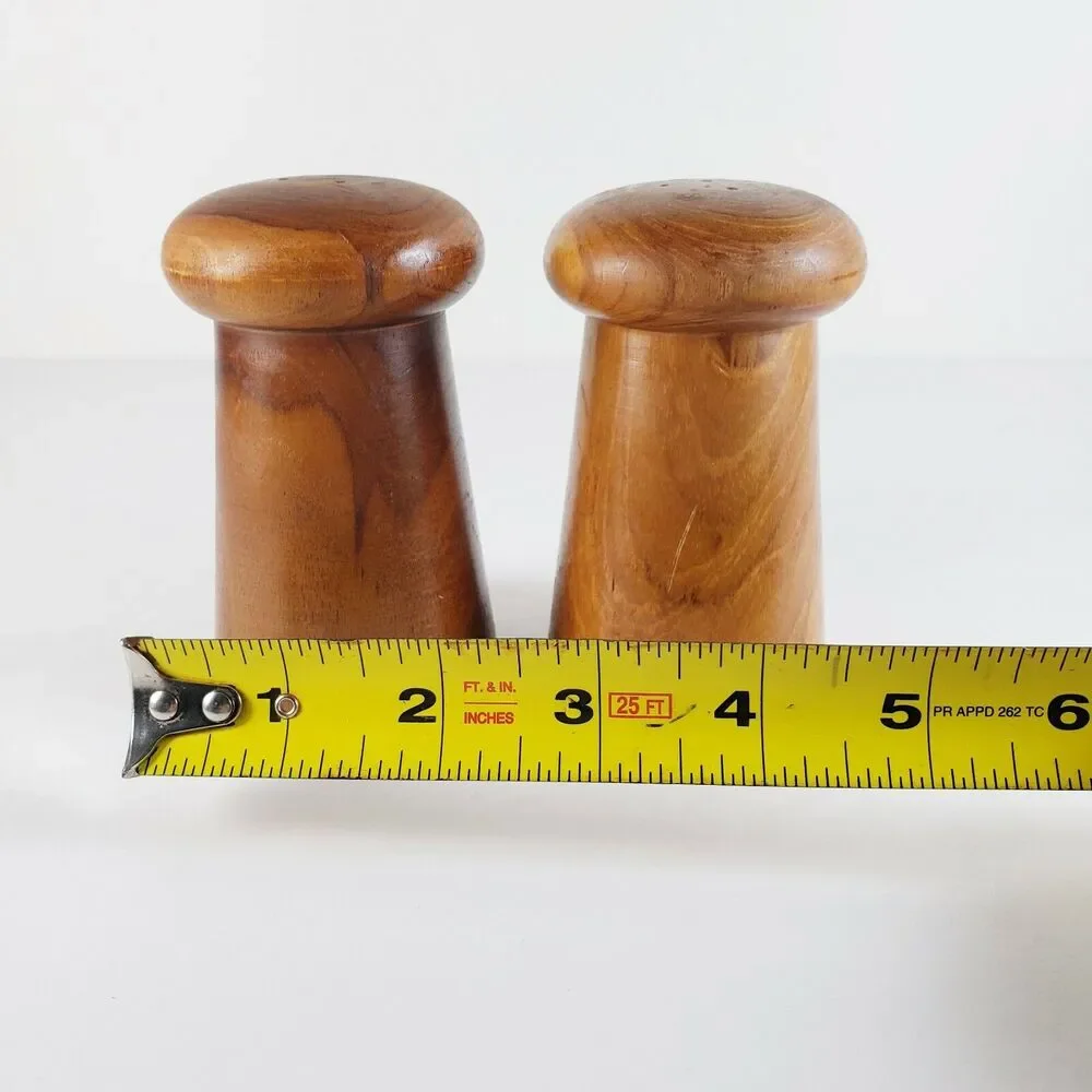 VTG Mushroom Shape Wood Salt & Pepper Shakers Danish Style Cottage MCM